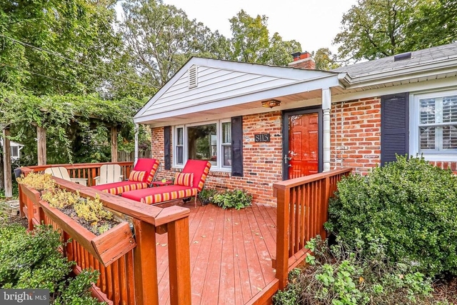 8113 Carlyle Place - Photo 1