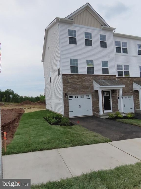 3080 Martha Way - Photo 1