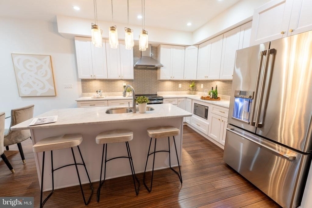 3803 10th Street Nw - Photo 1