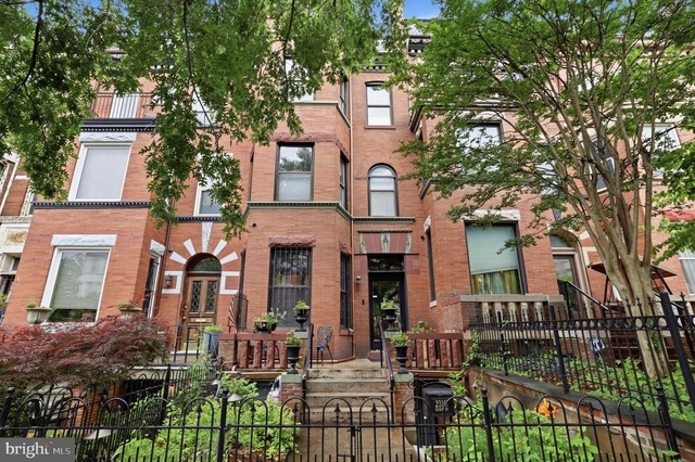 2310 1st Street Nw - Photo 1