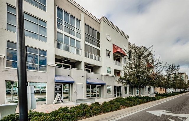 1002 Channelside Drive - Photo 1
