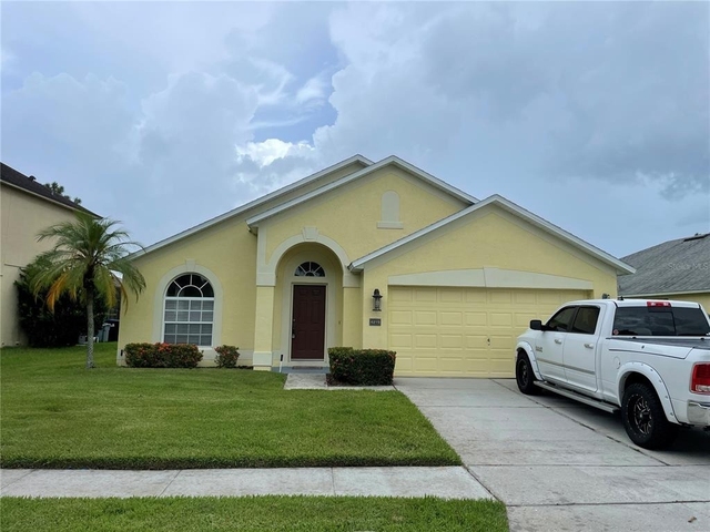 4219 Andover Cay Boulevard - Photo 1