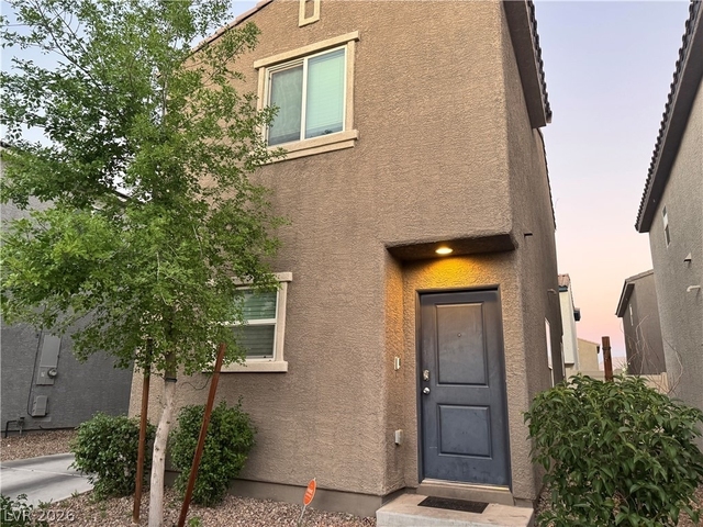 1892 Via Del Rey Court - Photo 1