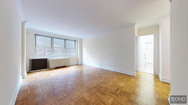 888 8th Avenue - Photo 1
