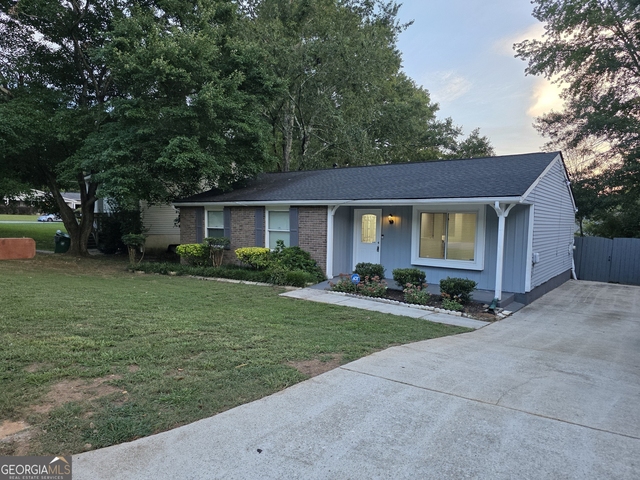 5349 Tracey Drive - Photo 1
