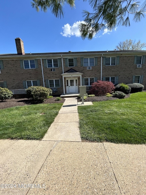 4 Windsor Terrace - Photo 1
