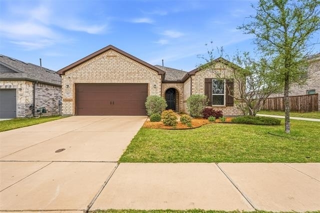 960 Tule Drive - Photo 1