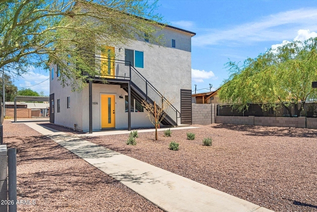 1106 E Papago Street - Photo 1