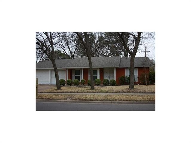 3020 Norwood Lane - Photo 1