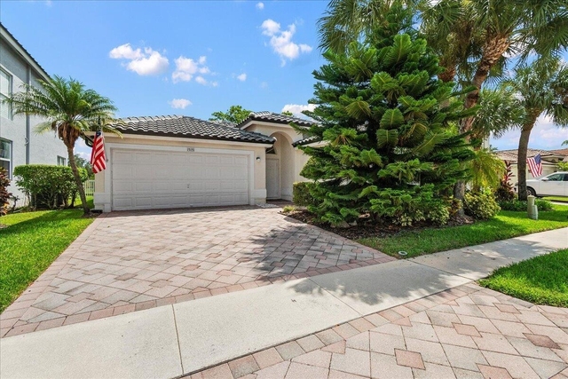 15151 Banbury Way - Photo 1