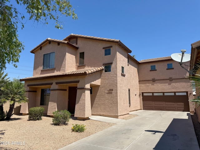 3998 W Roundabout Circle - Photo 1