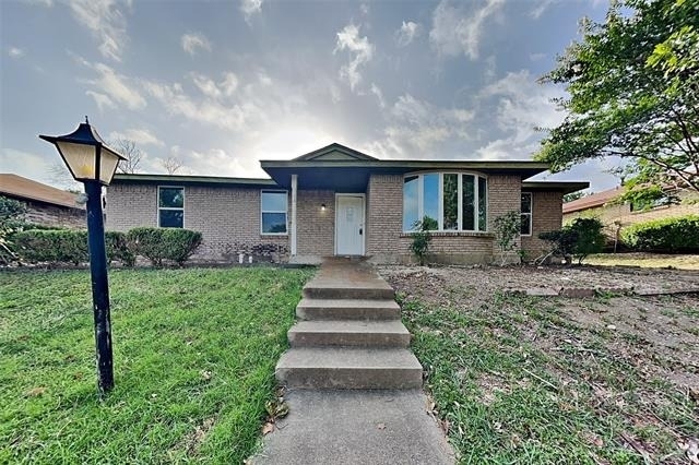 7624 Oak Garden Trail - Photo 1