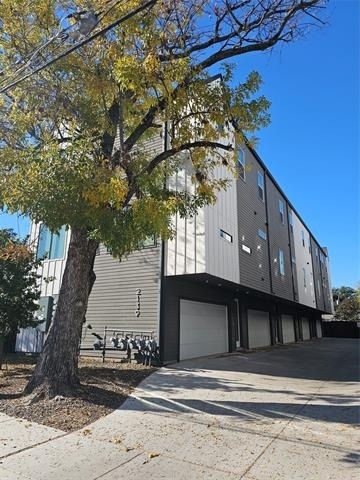 2139 Mail Avenue - Photo 1