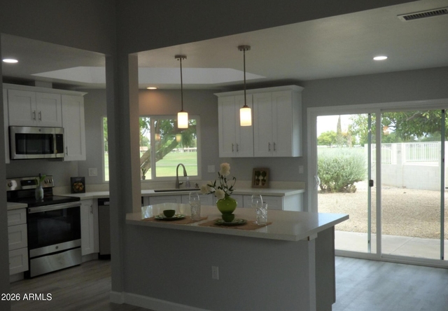 18413 N Welk Drive - Photo 1