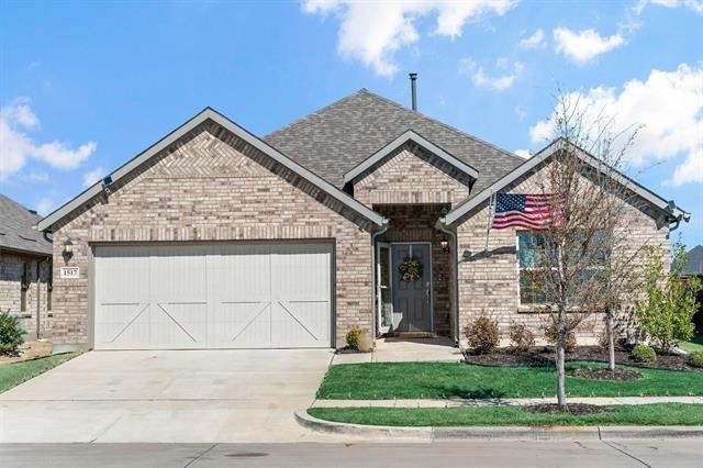 1517 Sweetwater Way - Photo 1