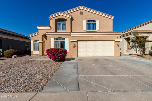 8406 W Pioneer Street - Photo 1