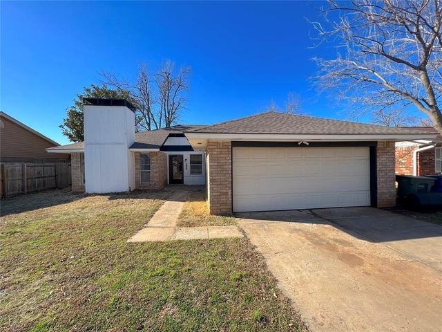 1017 S Neptune Street - Photo 1