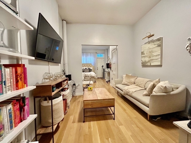238 E 24th Street - Photo 1