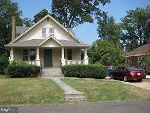 3017 3rd Street N - Photo 1