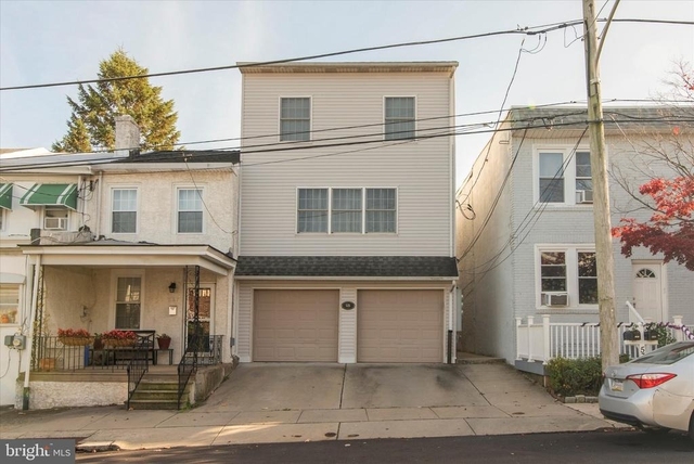 535 Gerhard Street - Photo 1