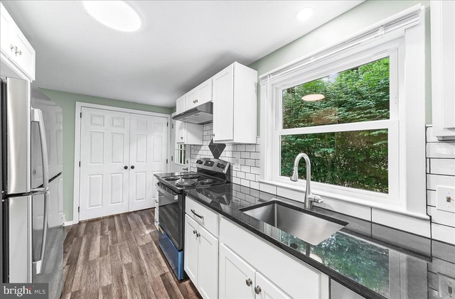 436 Spackman Lane - Photo 1
