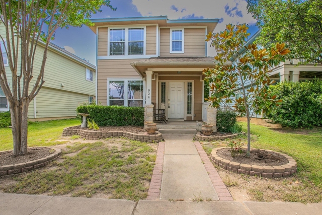 824 Palo Duro Dr - Photo 1