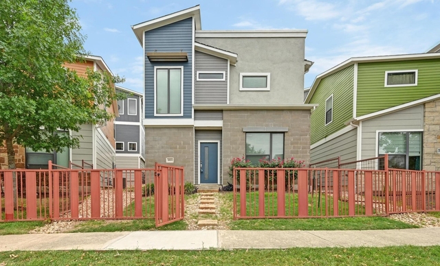 2021 Carlson Dr - Photo 1