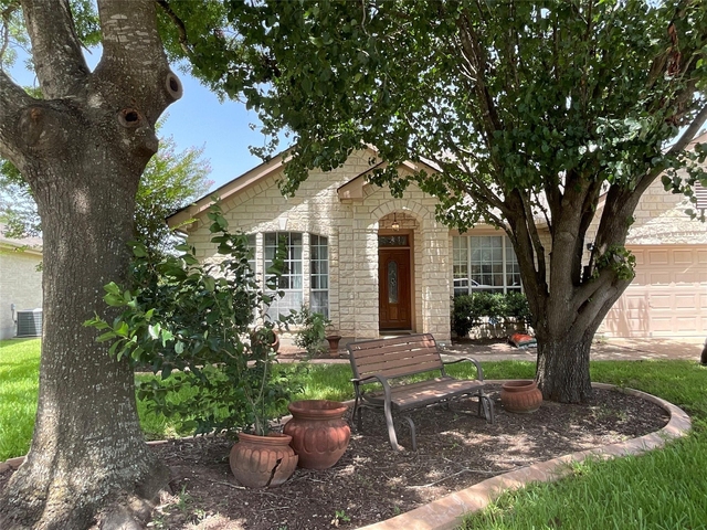 7008 Albacete Ln - Photo 1