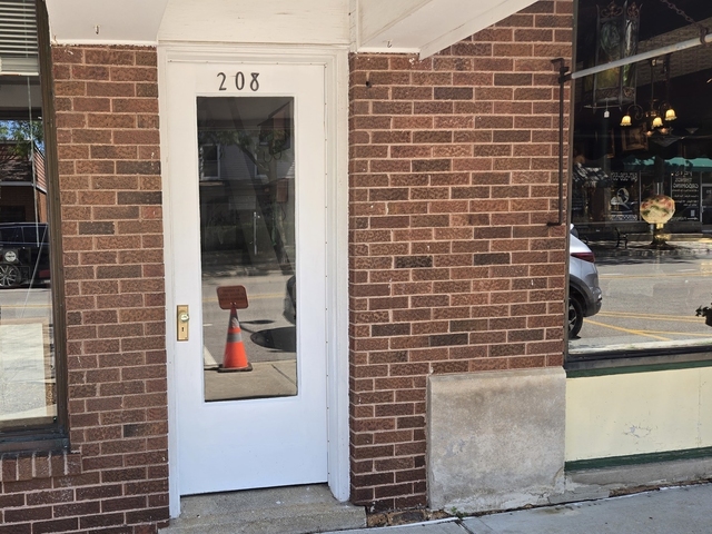 208 S Main Street - Photo 1