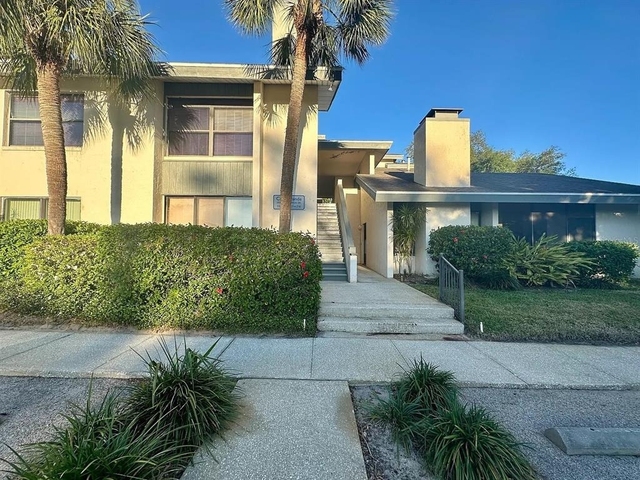 2050 San Marcos Drive Se - Photo 1