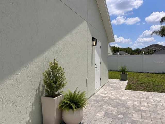 6750 Bouganvillea Crescent Dri - Photo 1