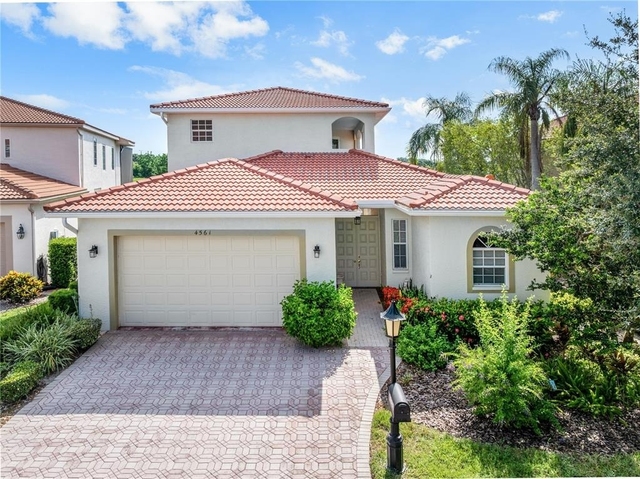 4561 Murcia Boulevard - Photo 1