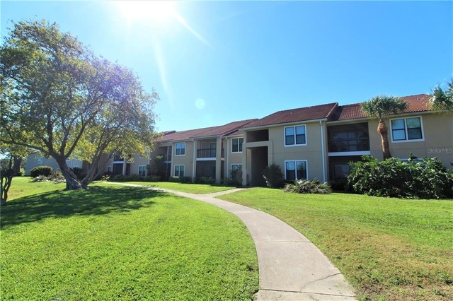 4009 Crockers Lake Boulevard - Photo 1