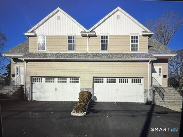 40 Corinthian Avenue - Photo 1