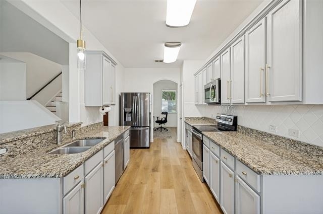 1006 Partridge Drive - Photo 1