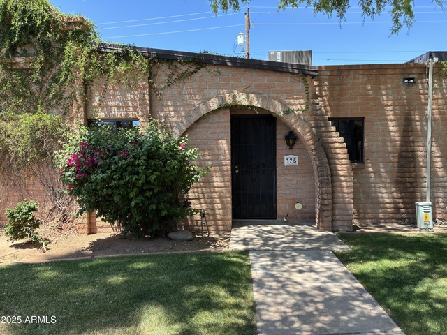 3066 N 32nd Street - Photo 1