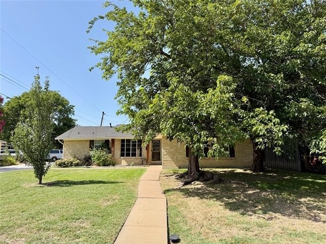 3205 18th Street - Photo 1