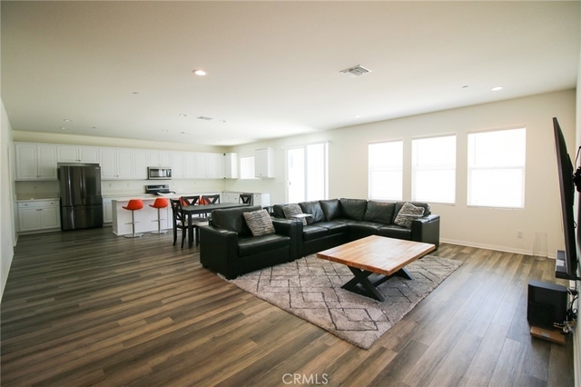 31516 Buckeye Way - Photo 1