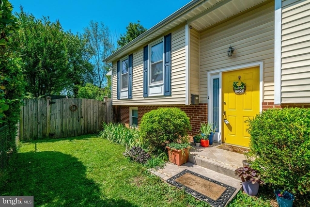 2616 18th Street S - Photo 1