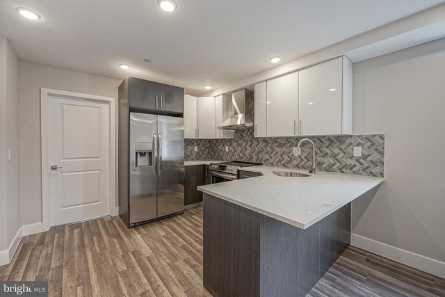 1070 N Front Street - Photo 1