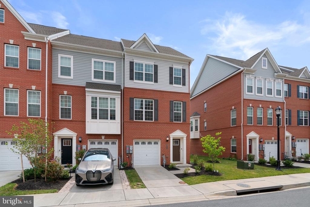 8017 Potter Place - Photo 1