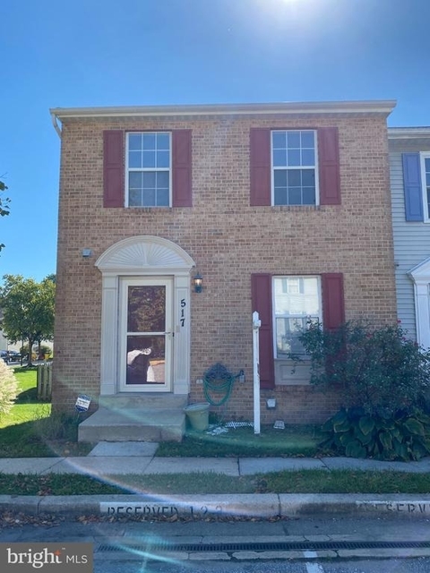 517 Kingdom Court - Photo 1