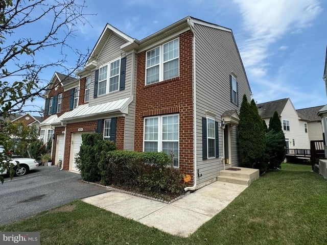2429 Knapps Way - Photo 1