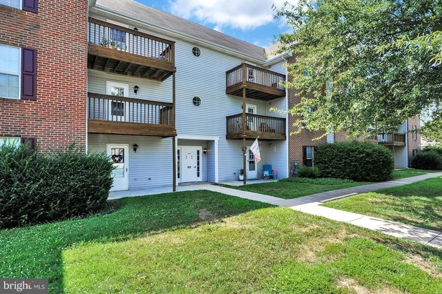 102 N Caroline Place - Photo 1