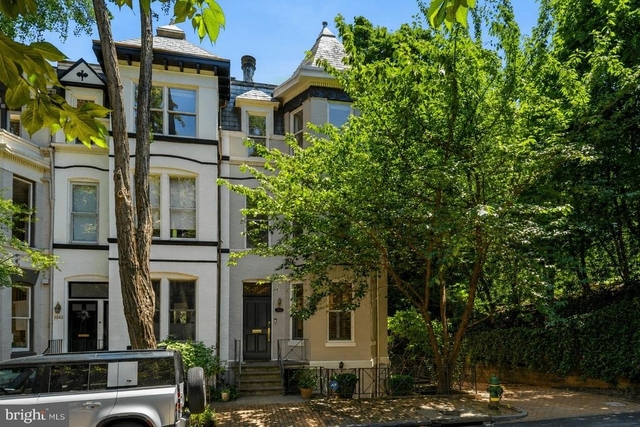 3044 Cambridge Place Nw - Photo 1