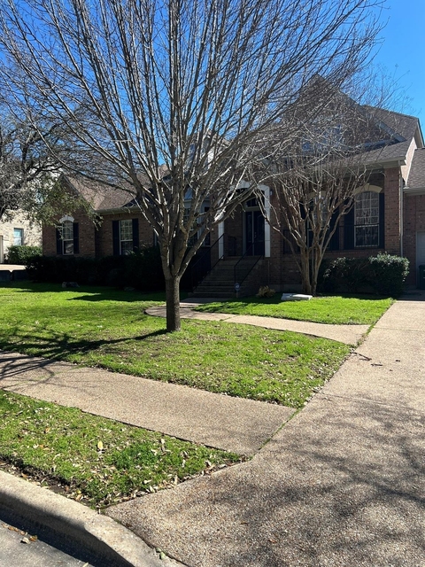 10103 Brightling Ln - Photo 1