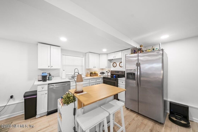 457 7th Avenue S - Photo 1