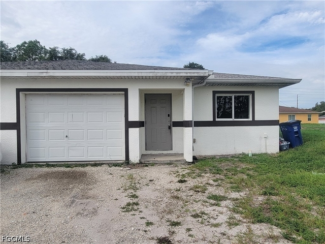 4511 30th Street Sw - Photo 1