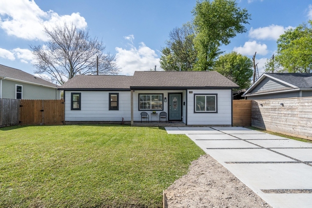 810 Jerry Street - Photo 1