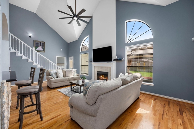 16315 Scotch Hollow Lane - Photo 1